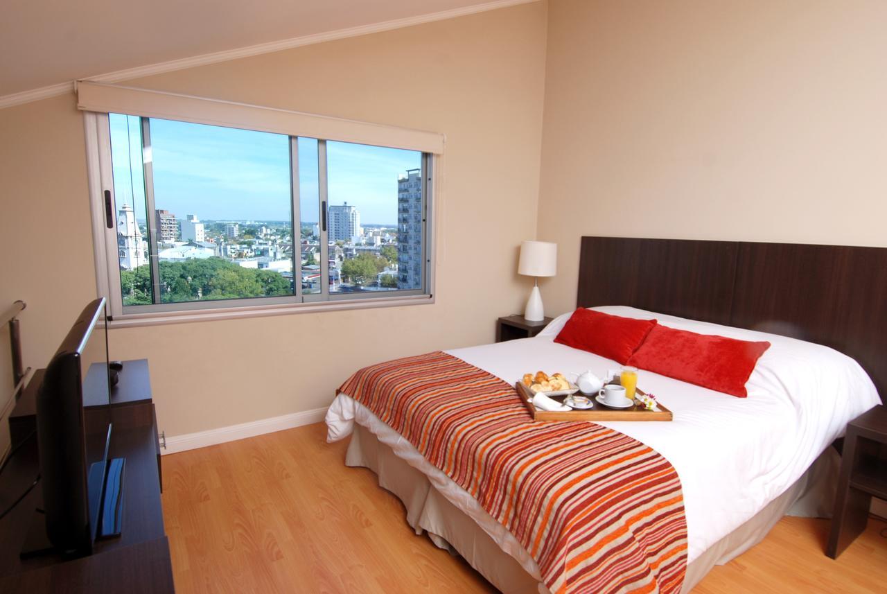 Plaza Suites Campana Exterior foto